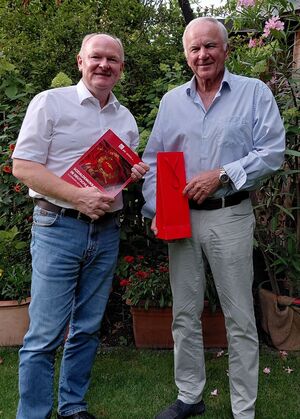 Dr. Bernd Vilsmeier gratulierte Udo Egleder MdL a. D. zu seinem 75. Geburtstag im Namen des SPD-Kreisverbandes